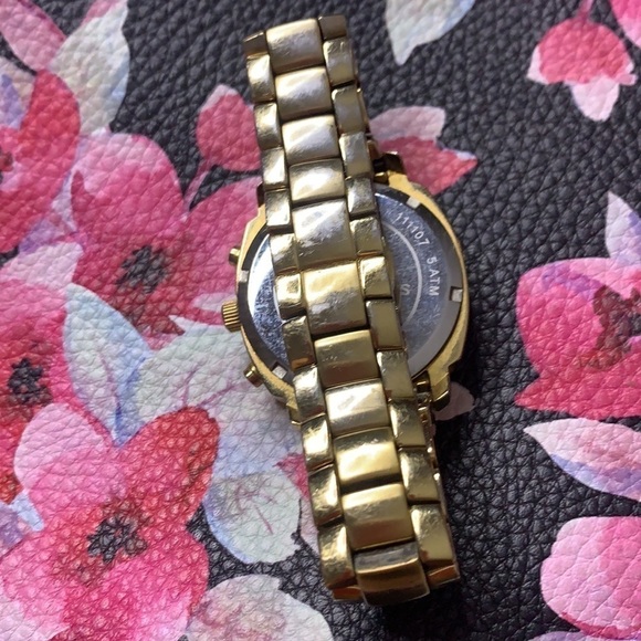 Michael Kors gold tone stainless steal Ladies Watch MK5132 Quartz movement main image 4